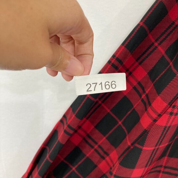 Susan Graver Top size 2X Red Black Plaid Preppy Asymmetric Hem Button Down - Picture 9 of 9